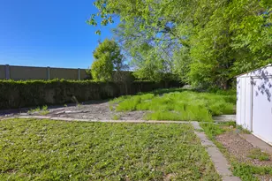 105 E Wilson Rd N, North Salt Lake, UT 84054 - Photo 16