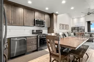 2176 S Bear Lake Blvd, Garden City, UT 84028 - Photo 6