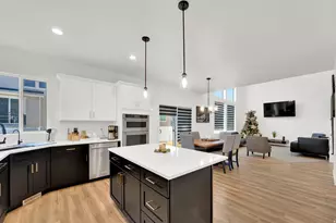 12318 S Xander Ln, Herriman, UT 84096 - Photo 10