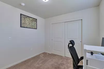 6052 S 4275 W, Roy, UT 84067 - Photo 22