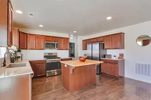6052 S 4275 W, Roy, UT 84067 - Photo 8