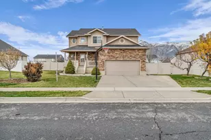 180 W 1825 N, North Ogden, UT 84414 - Photo 2