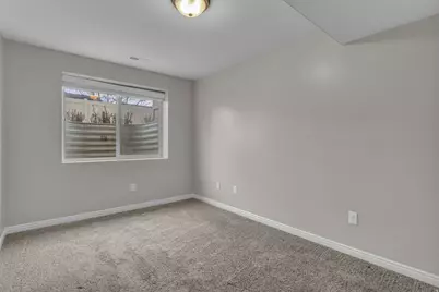 180 W 1825 N, North Ogden, UT 84414 - Photo 32
