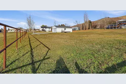 240 E 100 S, Richmond, UT 84333 - Photo 42