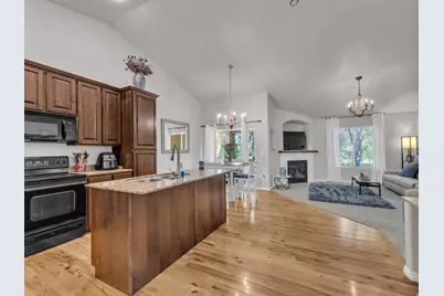 4587 W Flintlock Way, Herriman, UT 84096 - Photo 10