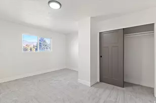 19 E North Canyon Rd, Bountiful, UT 84010 - Photo 24