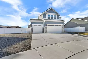 6899 S Cook Dr, South Weber, UT 84405 - Photo 4