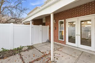 269 W Park Ln, Centerville, UT 84014 - Photo 28