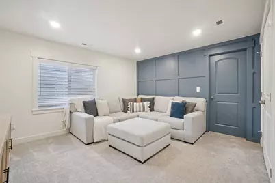 4453 E Hurstbourne Dr, Eagle Mountain, UT 84005 - Photo 30