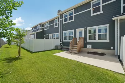 4453 E Hurstbourne Dr, Eagle Mountain, UT 84005 - Photo 36