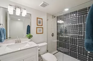 4453 E Hurstbourne Dr, Eagle Mountain, UT 84005 - Photo 34