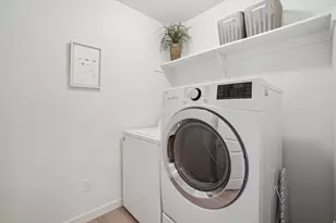 4453 E Hurstbourne Dr, Eagle Mountain, UT 84005 - Photo 22