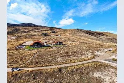 531 W Belle Dr, Garden City, UT 84028 - Photo 4