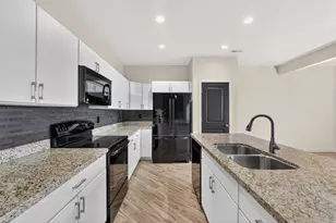 5446 W Rushmore Park Ln, Herriman, UT 84096 - Photo 6