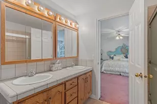 8585 S Mt Majestic Rd E, Sandy, UT 84093 - Photo 38