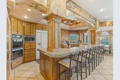 8585 S Mt Majestic Rd E, Sandy, UT 84093 - Photo 20