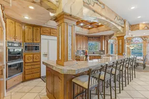 8585 S Mt Majestic Rd E, Sandy, UT 84093 - Photo 20