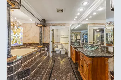 8585 S Mt Majestic Rd E, Sandy, UT 84093 - Photo 10