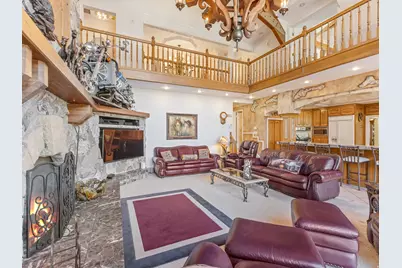 8585 S Mt Majestic Rd E, Sandy, UT 84093 - Photo 28