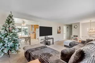 7211 S Cypress Way, Cottonwood Heights, UT 84121 - Photo 6