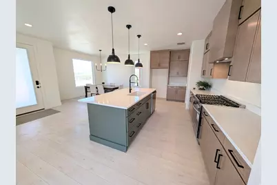 6824 W South Jordan Pkwy S #469, South Jordan, UT 84009 - Photo 8