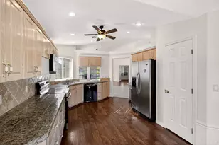 356 N Cactus Ln, Washington, UT 84780 - Photo 10