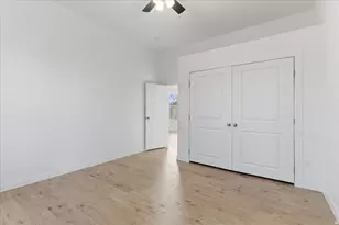 221 E 4800 S, Salt Lake City, UT 84107 - Photo 30
