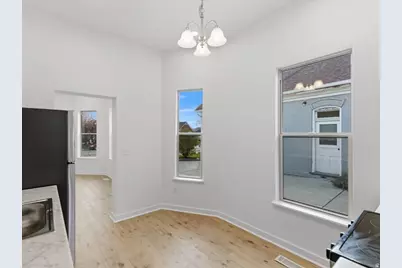 221 E 4800 S, Salt Lake City, UT 84107 - Photo 12