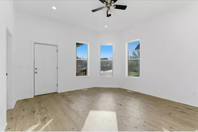 221 E 4800 S, Salt Lake City, UT 84107 - Photo 20