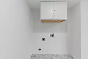 221 E 4800 S, Salt Lake City, UT 84107 - Photo 14