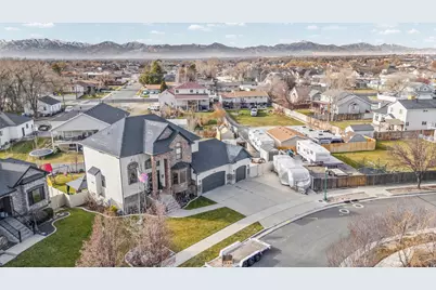 11942 S Waterhouse Ct W, Riverton, UT 84065 - Photo 6