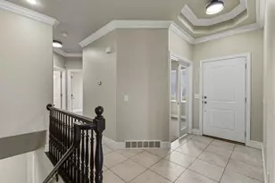 11541 S Harvest Crest Way W, South Jordan, UT 84009 - Photo 2