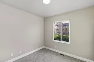 11541 S Harvest Crest Way W, South Jordan, UT 84009 - Photo 28