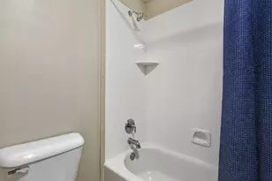 11541 S Harvest Crest Way W, South Jordan, UT 84009 - Photo 38