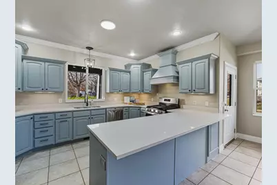 11541 S Harvest Crest Way W, South Jordan, UT 84009 - Photo 4