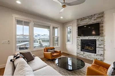 11691 N Shoreline Dr, Hideout, UT 84036 - Photo 38