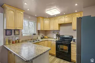 2178 W Arthur Dr, West Jordan, UT 84084 - Photo 10