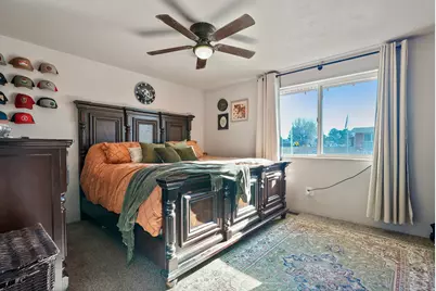 648 W 2200 N, Clinton, UT 84015 - Photo 8