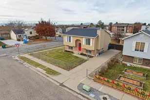 1683 N 250 W, Layton, UT 84041 - Photo 1