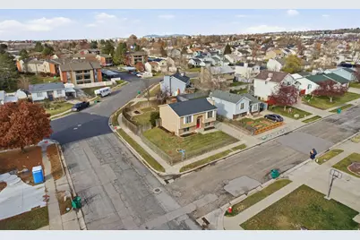 1683 N 250 W, Layton, UT 84041 - Photo 30