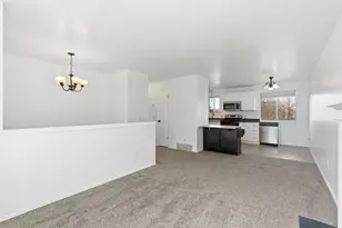 1683 N 250 W, Layton, UT 84041 - Photo 6