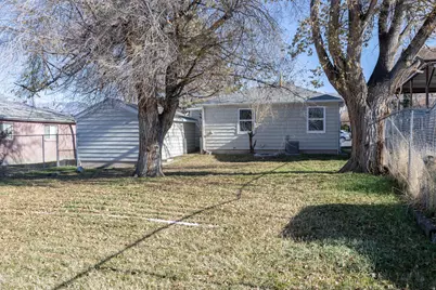 249 N Broadway St, Tooele, UT 84074 - Photo 20