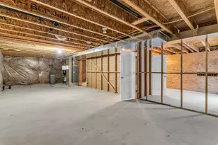 1745 E Tumwater Ln, Eagle Mountain, UT 84005 - Photo 28