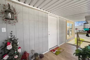 313 E Vagabond Dr, Murray, UT 84107 - Photo 4