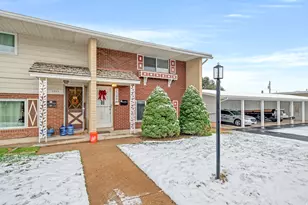 2349 W Chateau Dr, Roy, UT 84067 - Photo 1