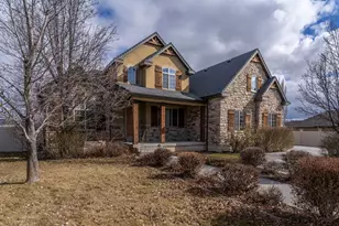 926 N 1875 W, Farmington, UT 84025 - Photo 2