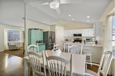 9976 N Oak Rd W, Cedar Hills, UT 84062 - Photo 8