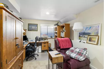 9976 N Oak Rd W, Cedar Hills, UT 84062 - Photo 32