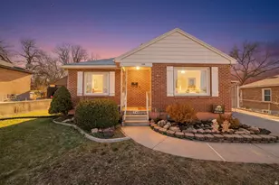 749 37th, South Ogden, UT 84403 - Photo 2