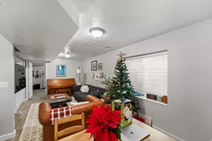 1485 E Navajo Dr S, Pleasant Grove, UT 84062 - Photo 32